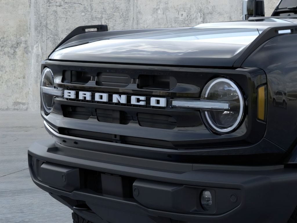 New 2026 Ford Bronco Outer Banks AWD/4WD image 9