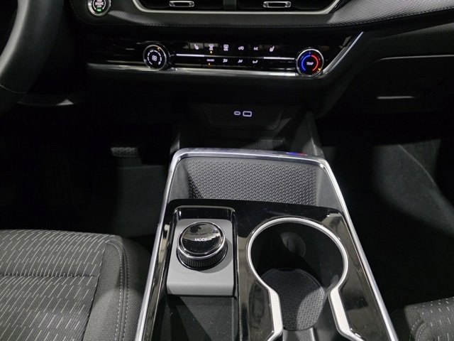 Used 2026 Chevrolet Equinox LT image 20