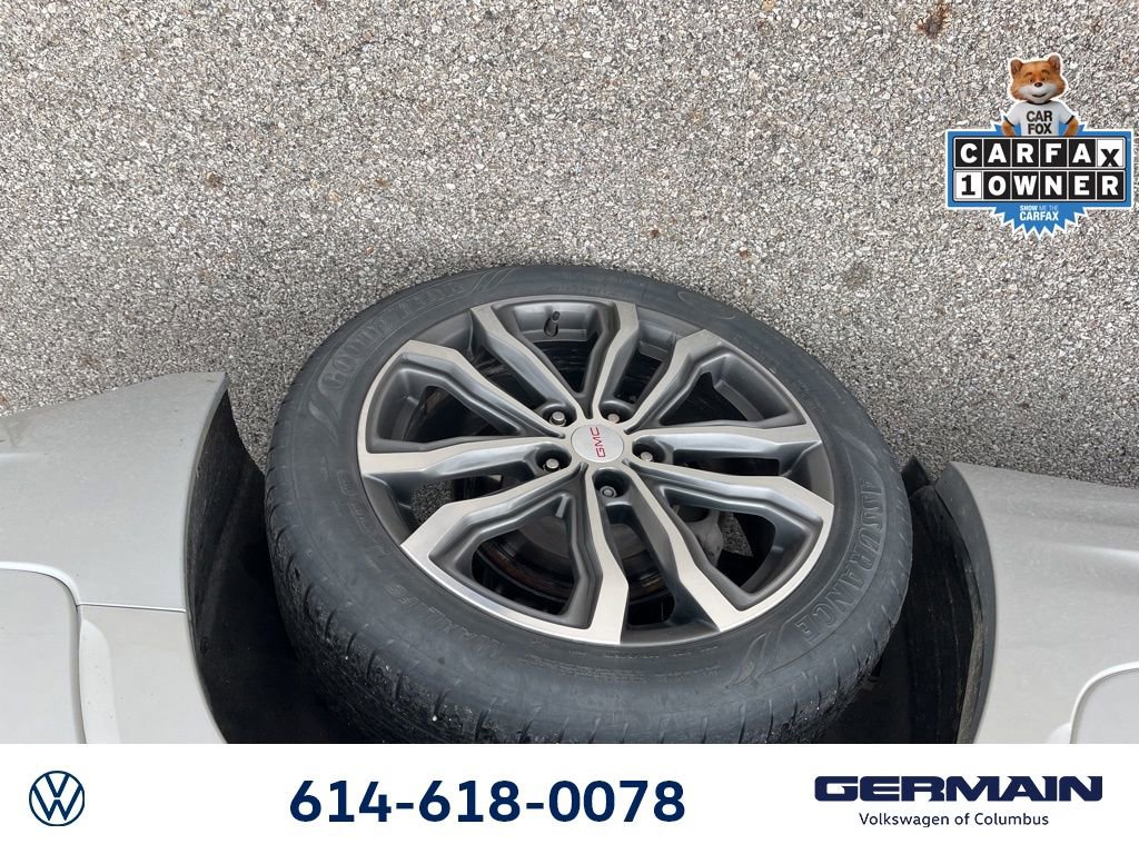 Used 2020 GMC Terrain Denali w/ Denali Premium Package AWD/4WD image 22