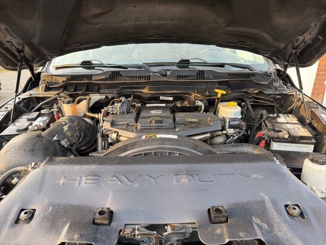 Used 2018 RAM 3500 Laramie image 37