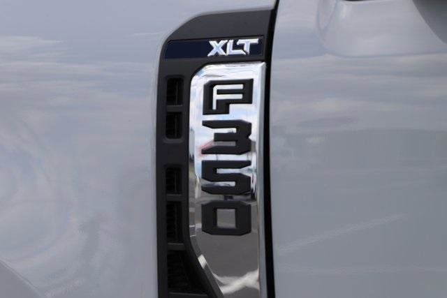 New 2026 Ford F350 XLT image 3