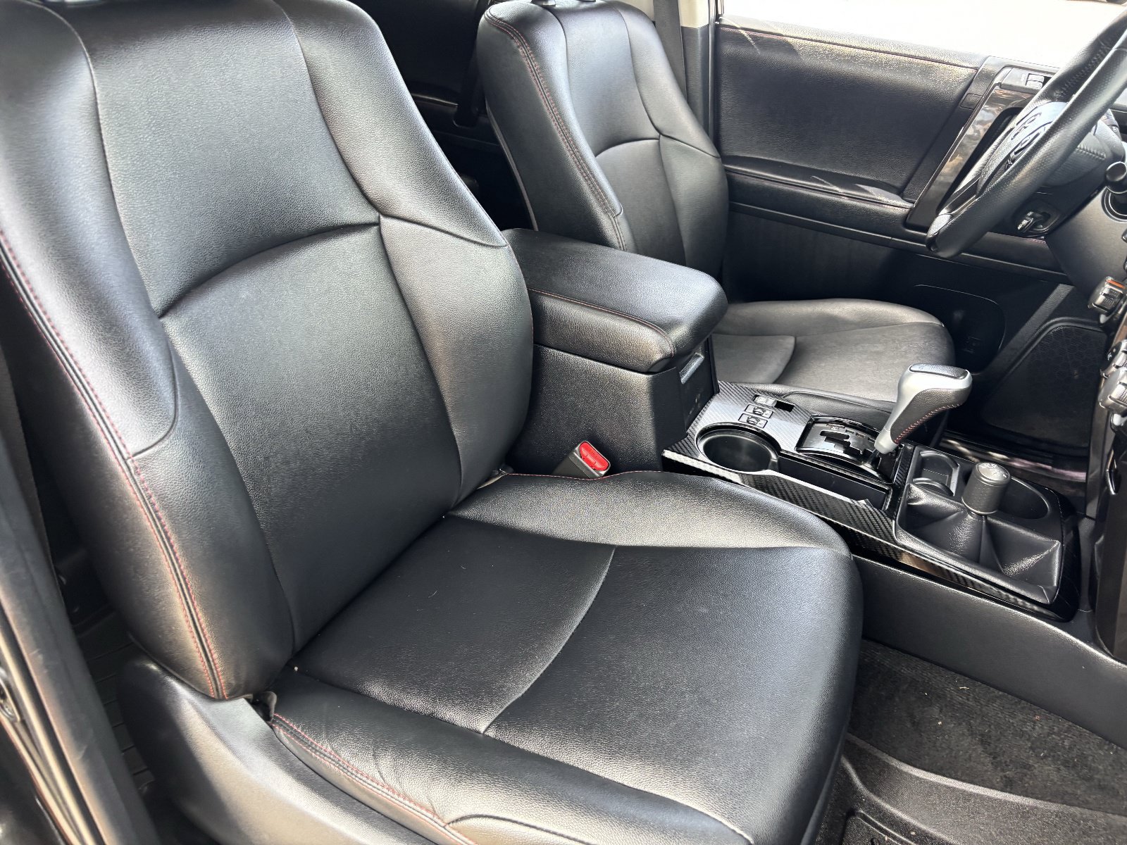 Used 2021 Toyota 4Runner TRD Off-Road Premium AWD/4WD image 11