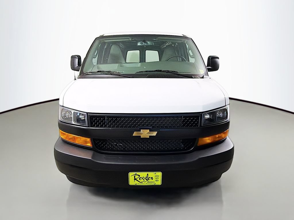 New 2026 Chevrolet Express 3500 Extended w/ Driver Convenience Package RWD image 2