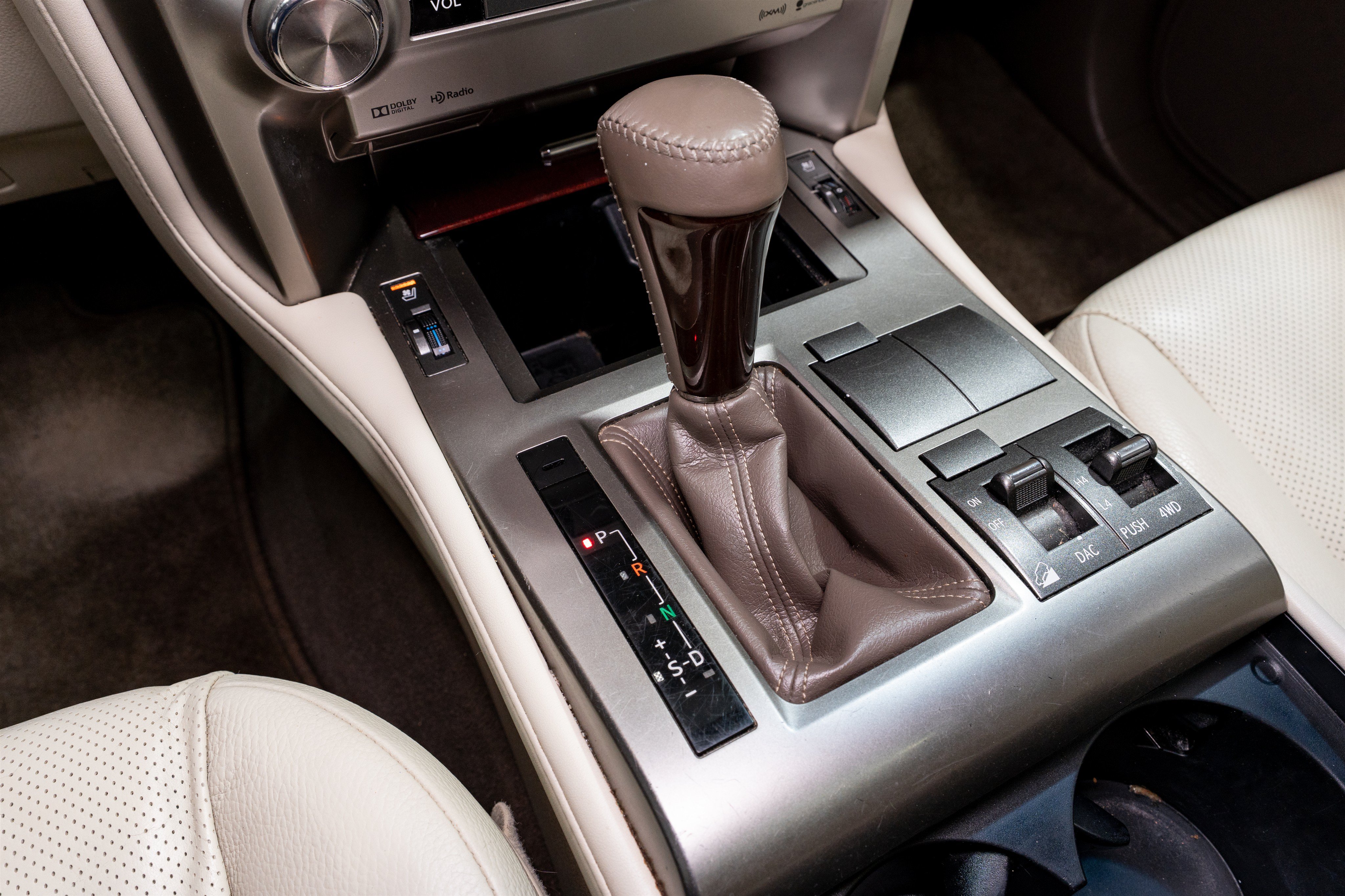 Used 2019 Lexus GX 460 Premium AWD/4WD image 25
