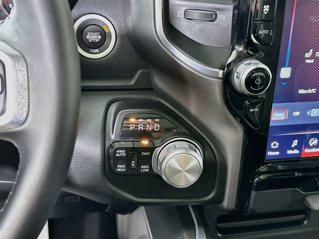 Used 2023 RAM 1500 Laramie AWD/4WD image 11