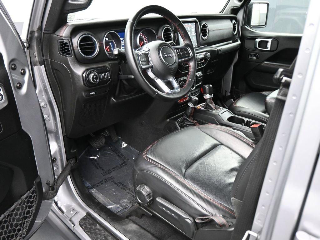 Used 2020 Jeep Gladiator Rubicon image 2