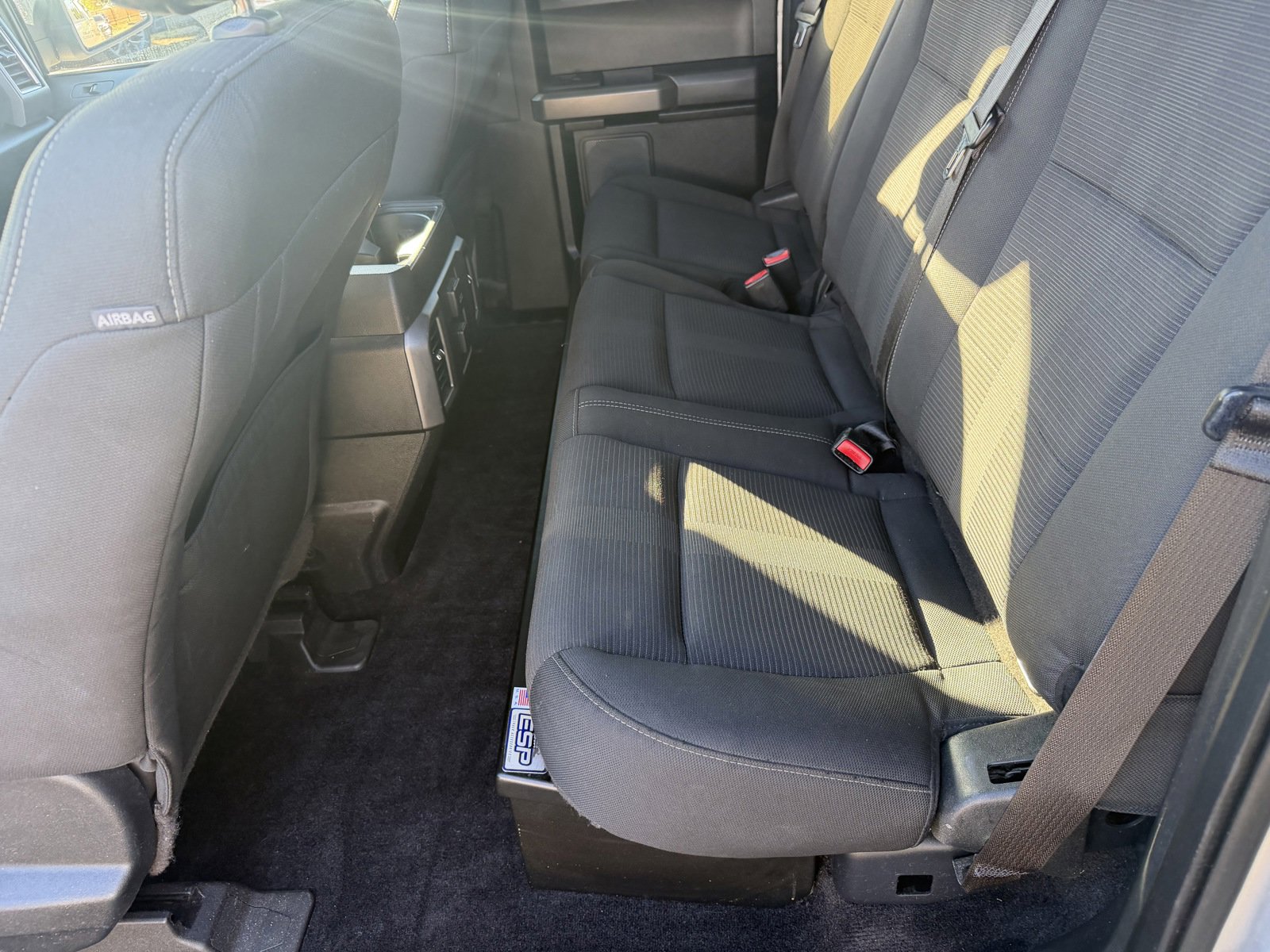 Used 2015 Ford F150 Lariat image 23