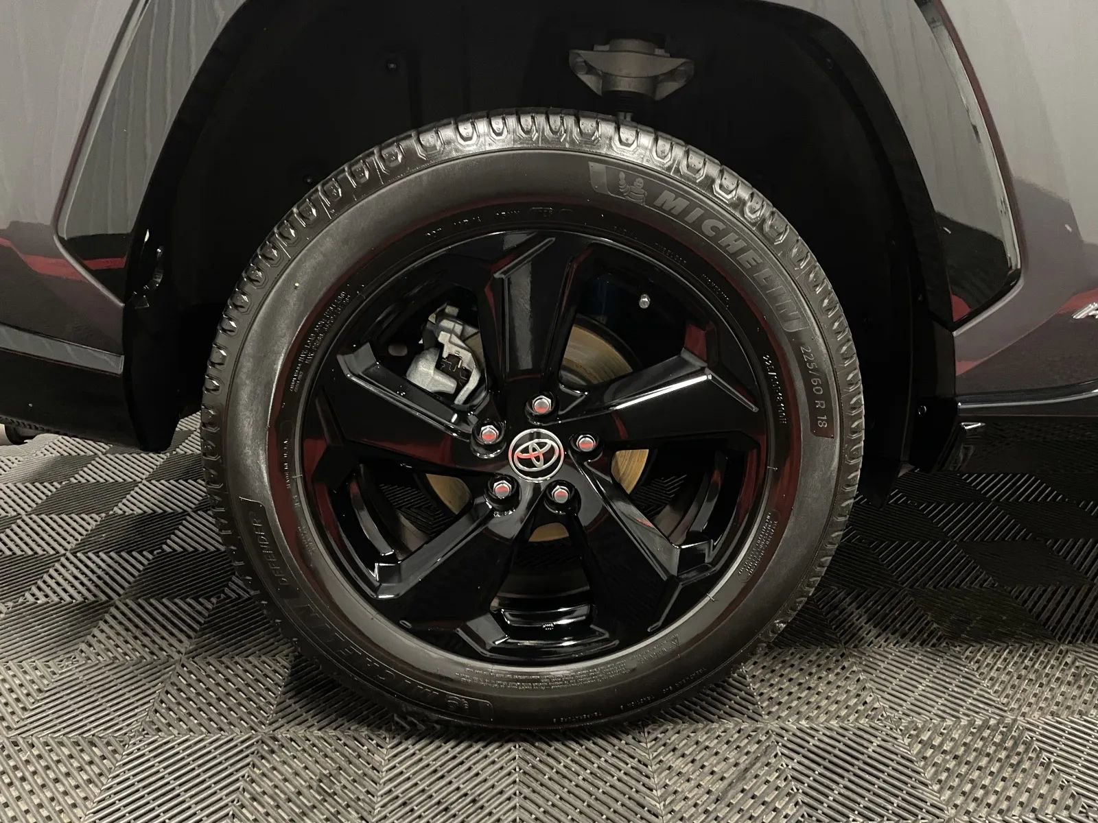 Used 2020 Toyota RAV4 XSE w/ XSE Grade Weather Package image 21