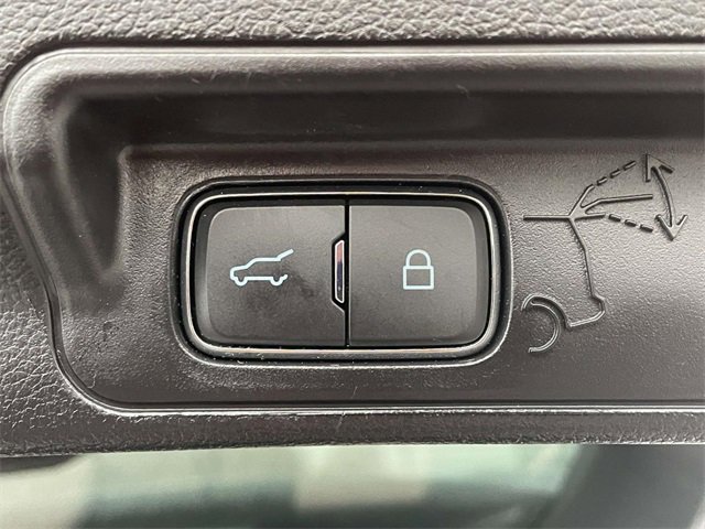 Used 2021 Ford Explorer 2WD image 9