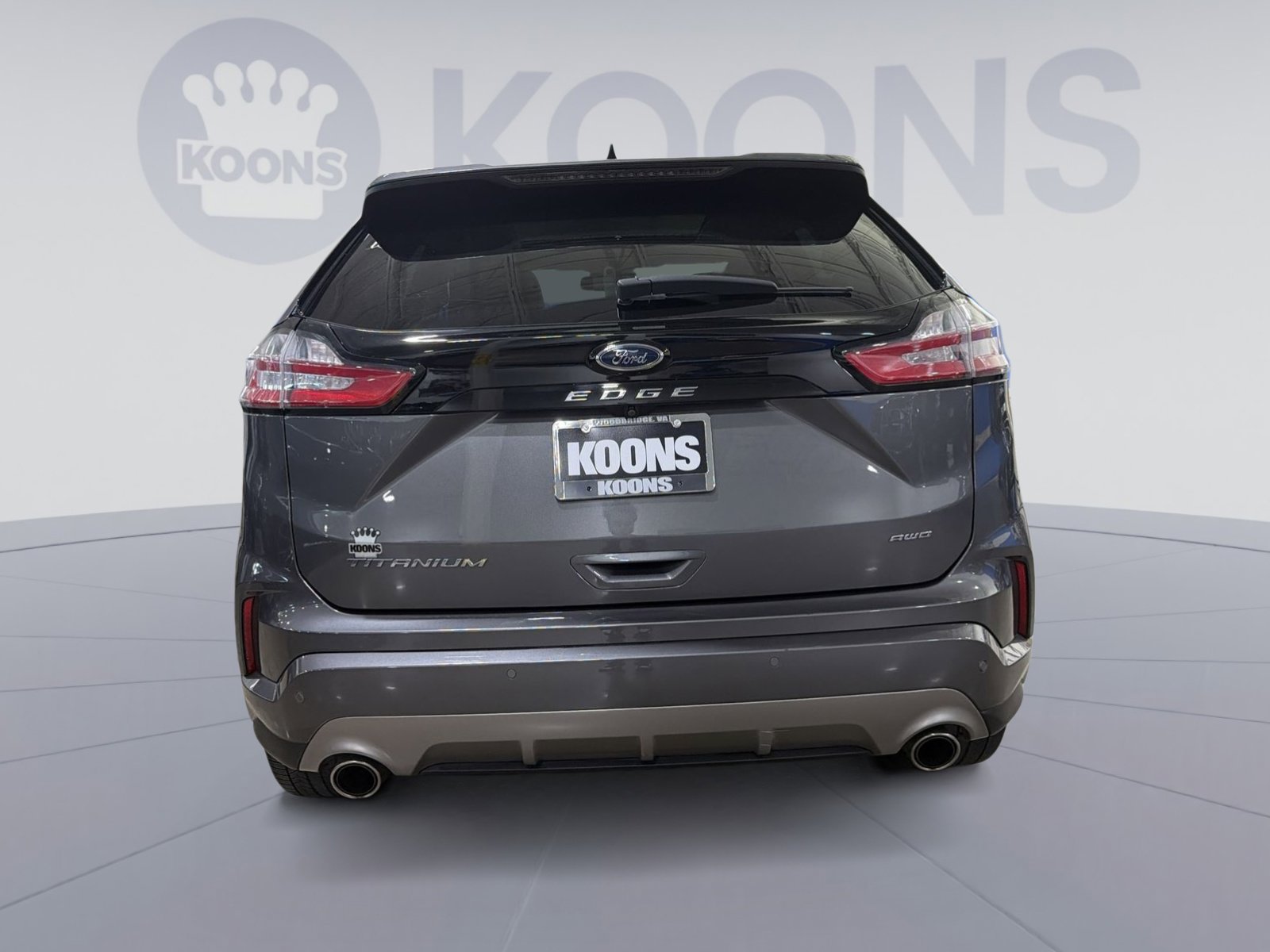 Used 2022 Ford Edge Titanium w/ Equipment Group 301A AWD/4WD image 5