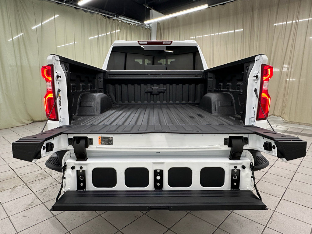 New 2026 Chevrolet Silverado 1500 LT Trail Boss w/ Safety Package image 15