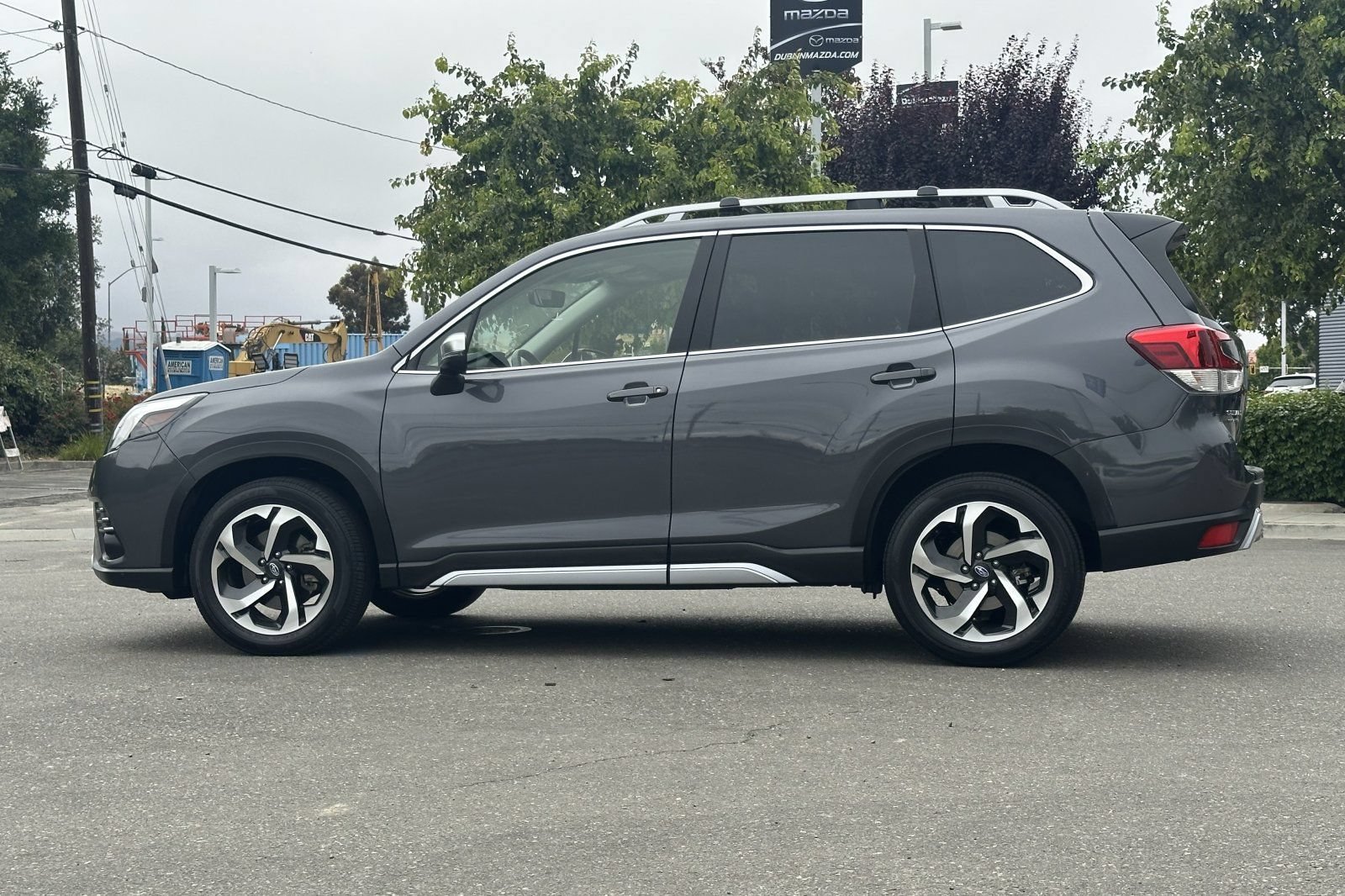 Used 2024 Subaru Forester Touring w/ Convenience Package AWD/4WD image 7
