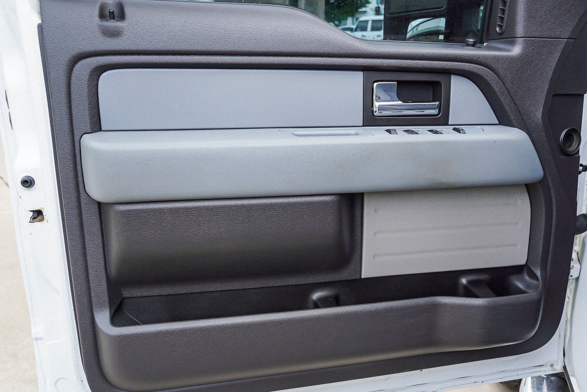 Used 2013 Ford F150 XLT w/ Luxury Equipment Group AWD/4WD image 21