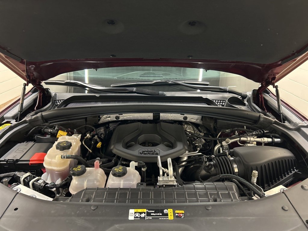 Used 2022 Jeep Grand Cherokee Limited 4xe w/ Luxury Tech Group II image 12