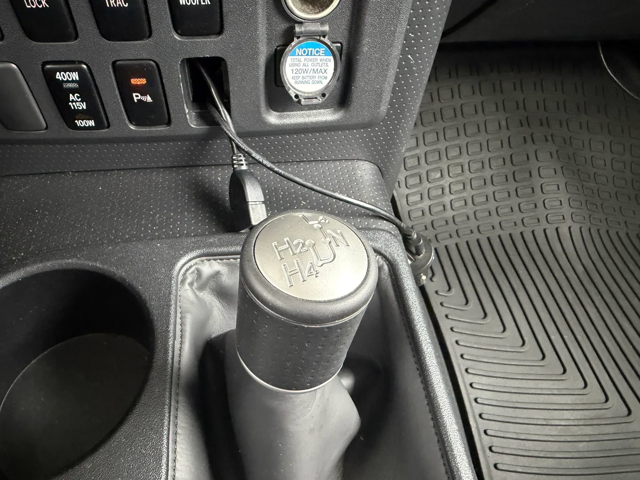 Used 2010 Toyota FJ Cruiser 4WD image 16