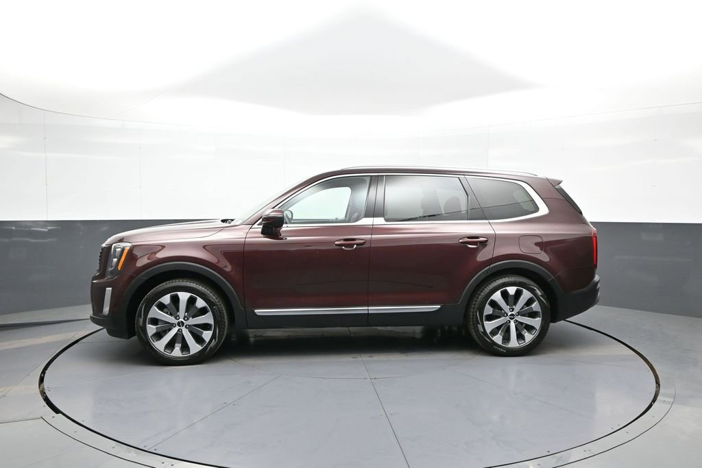 Certified 2022 Kia Telluride EX w/ EX Premium Package FWD image 9
