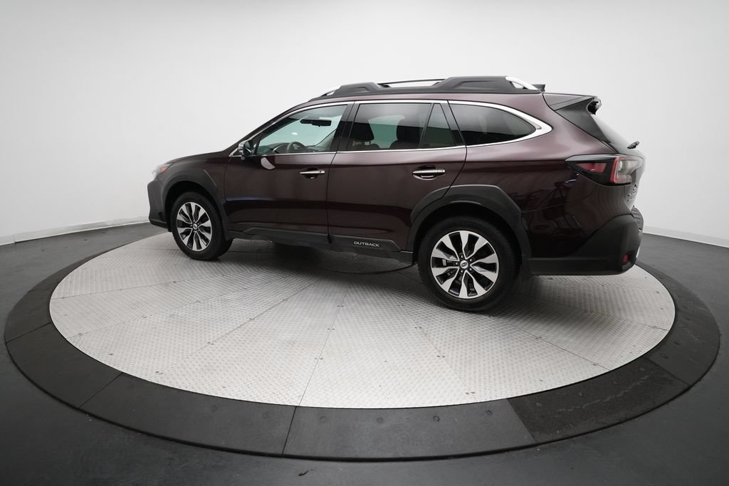 Used 2023 Subaru Outback Touring XT AWD/4WD image 34
