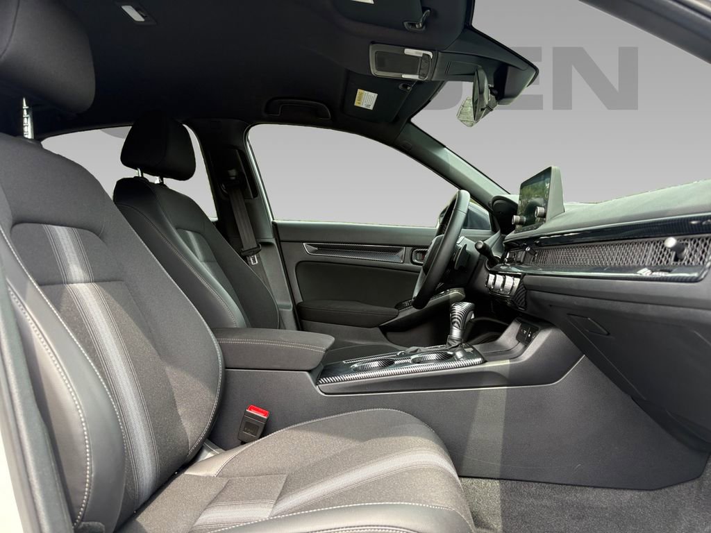 Used 2025 Honda Civic Sport image 7
