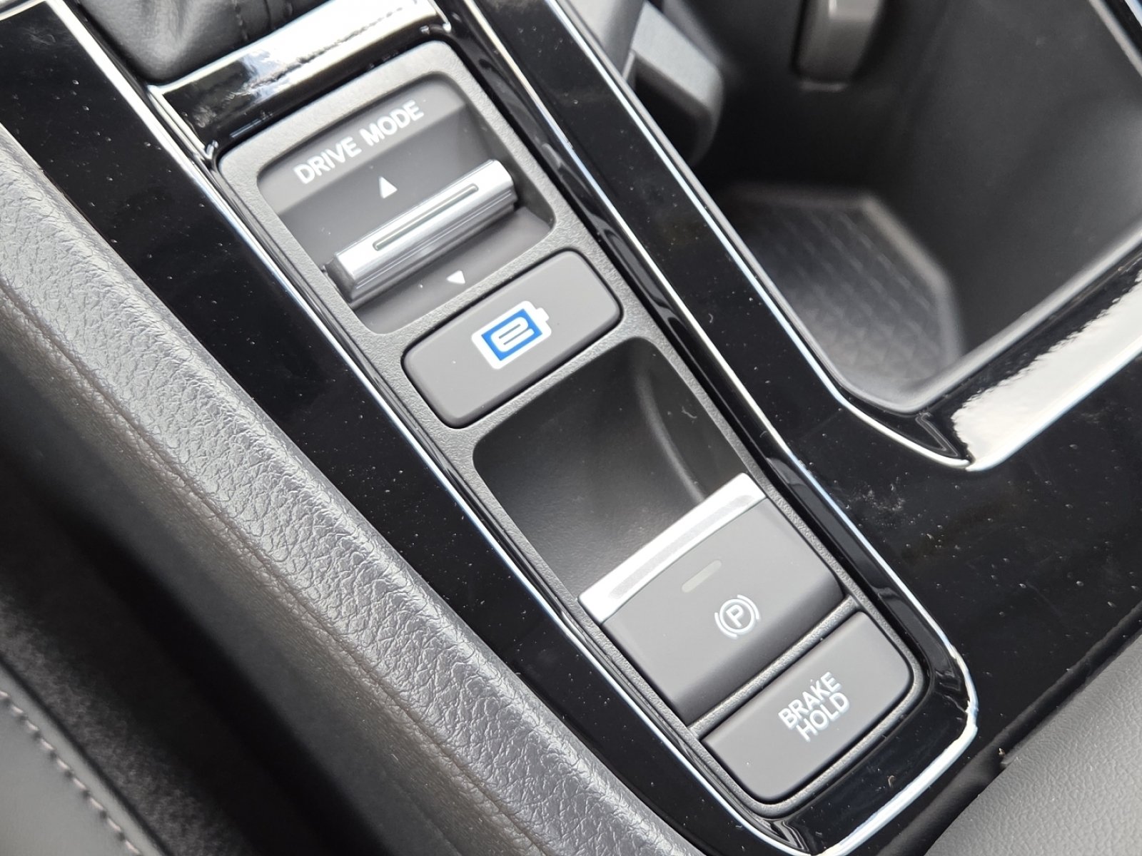 New 2026 Honda Accord EX-L image 9
