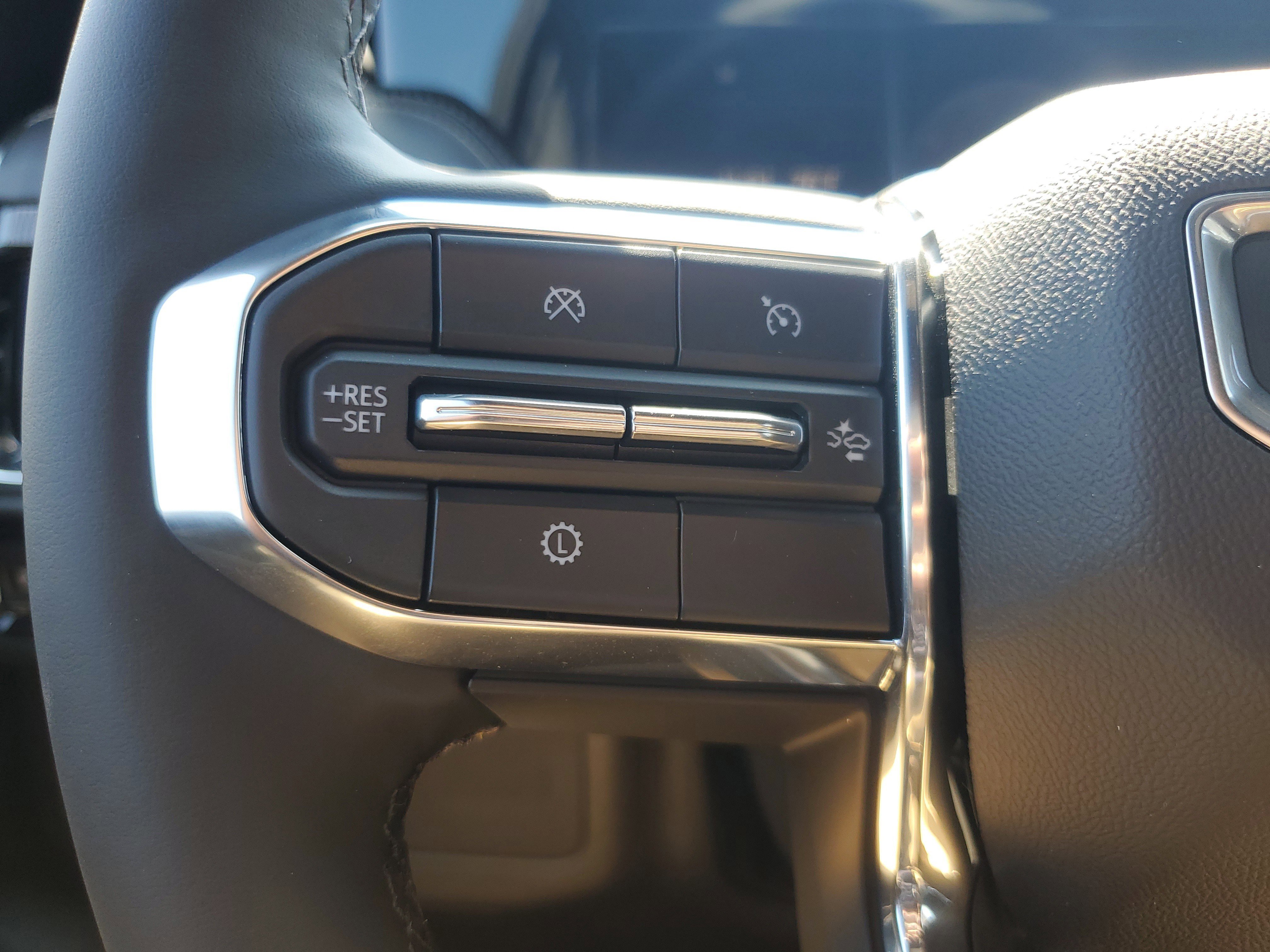 New 2025 GMC Yukon XL Elevation image 20