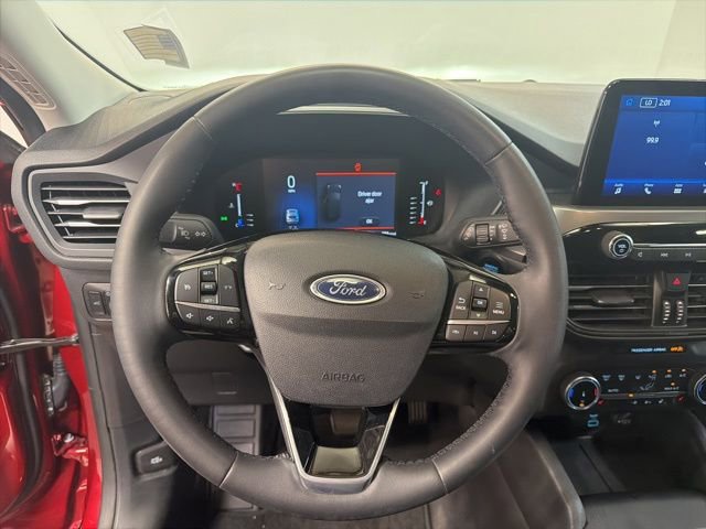 Used 2023 Ford Escape Active AWD/4WD image 16