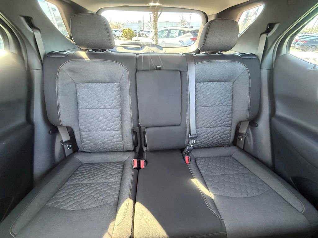 Used 2021 Chevrolet Equinox LT image 27