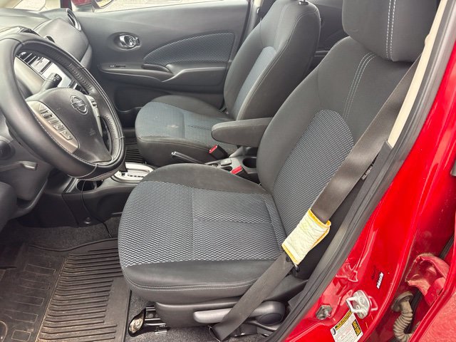 Used 2015 Nissan Versa Note SV FWD image 3