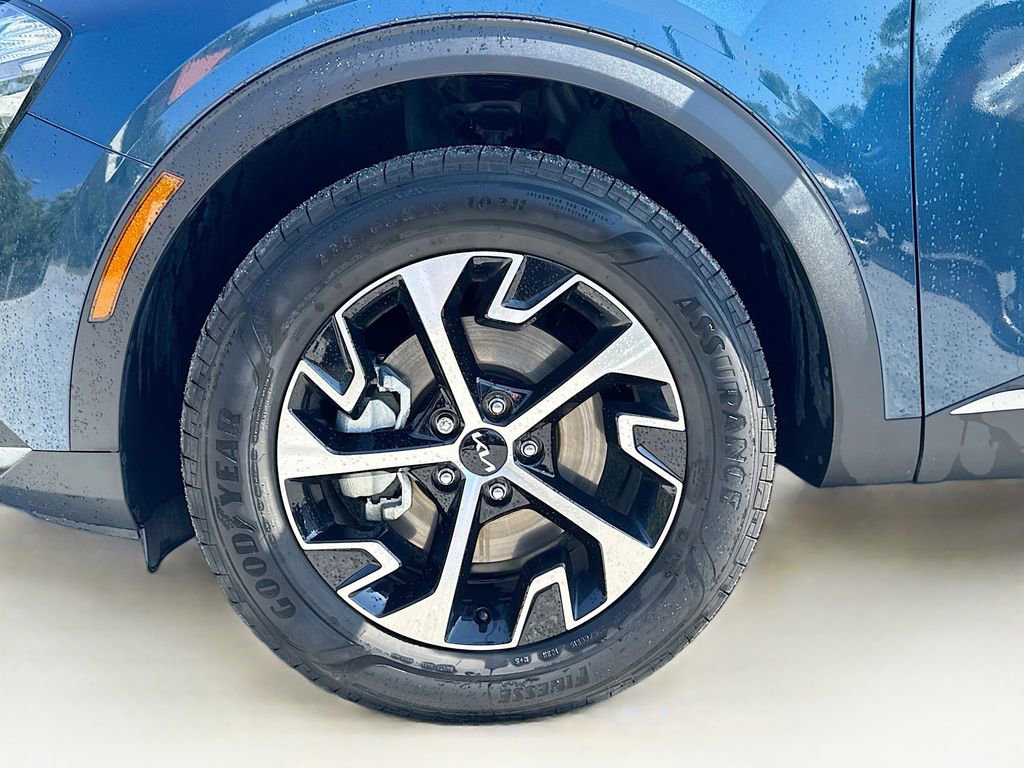 Certified 2023 Kia Sportage EX AWD/4WD image 31