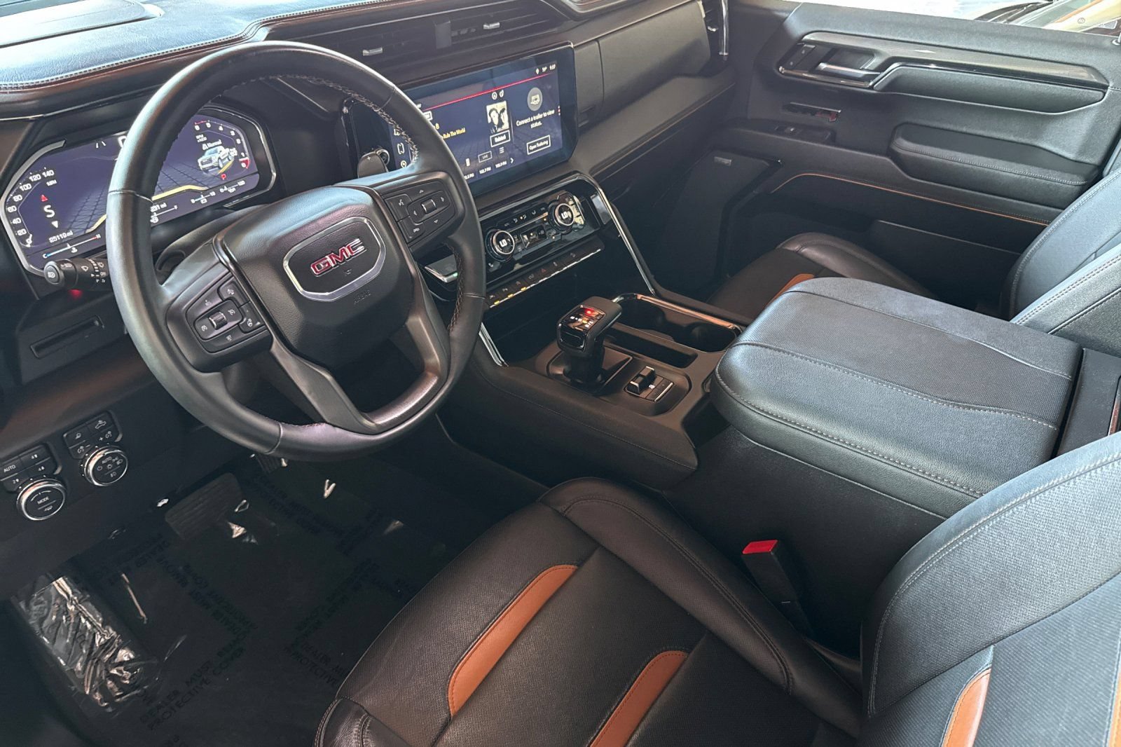Certified 2023 GMC Sierra 1500 AT4 w/ AT4 Preferred Package AWD/4WD image 10