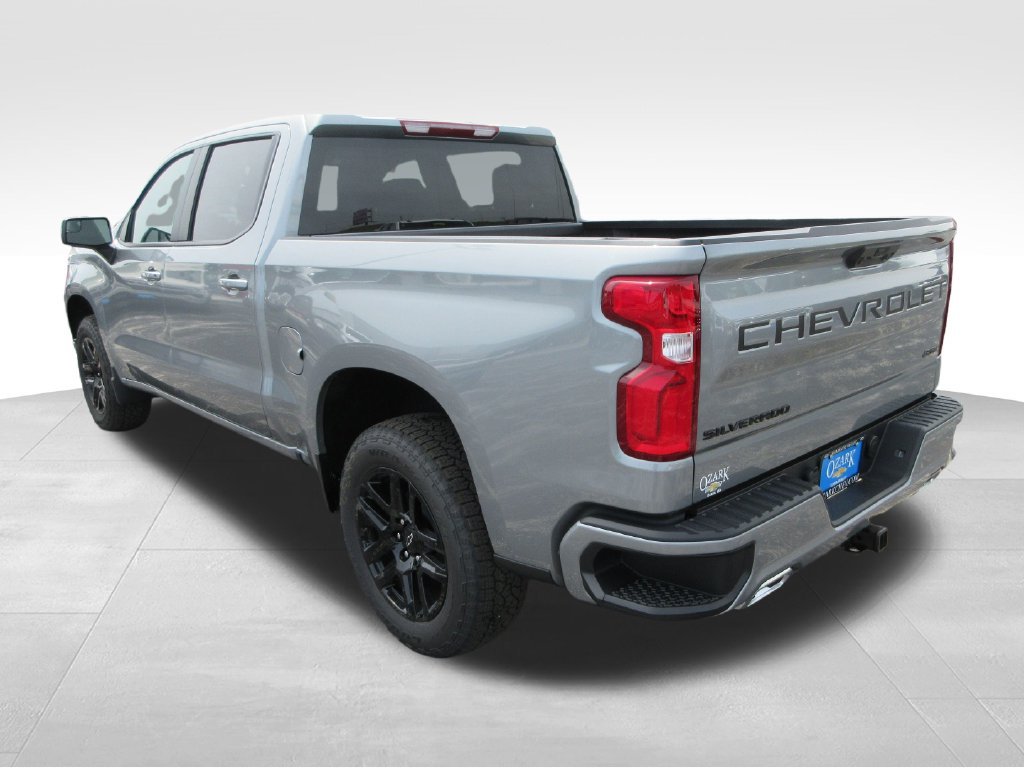New 2026 Chevrolet Silverado 1500 RST w/ Z71 Off-Road Package AWD/4WD image 4