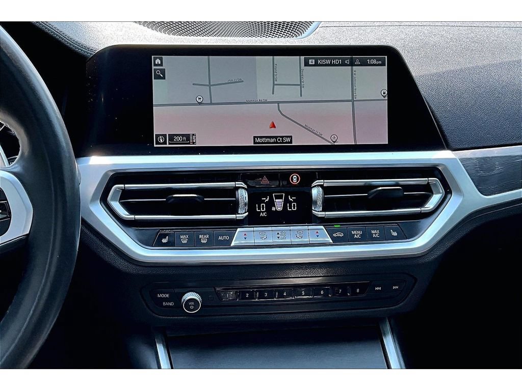 Used 2020 BMW 330i Sedan w/ M Sport Package RWD image 6
