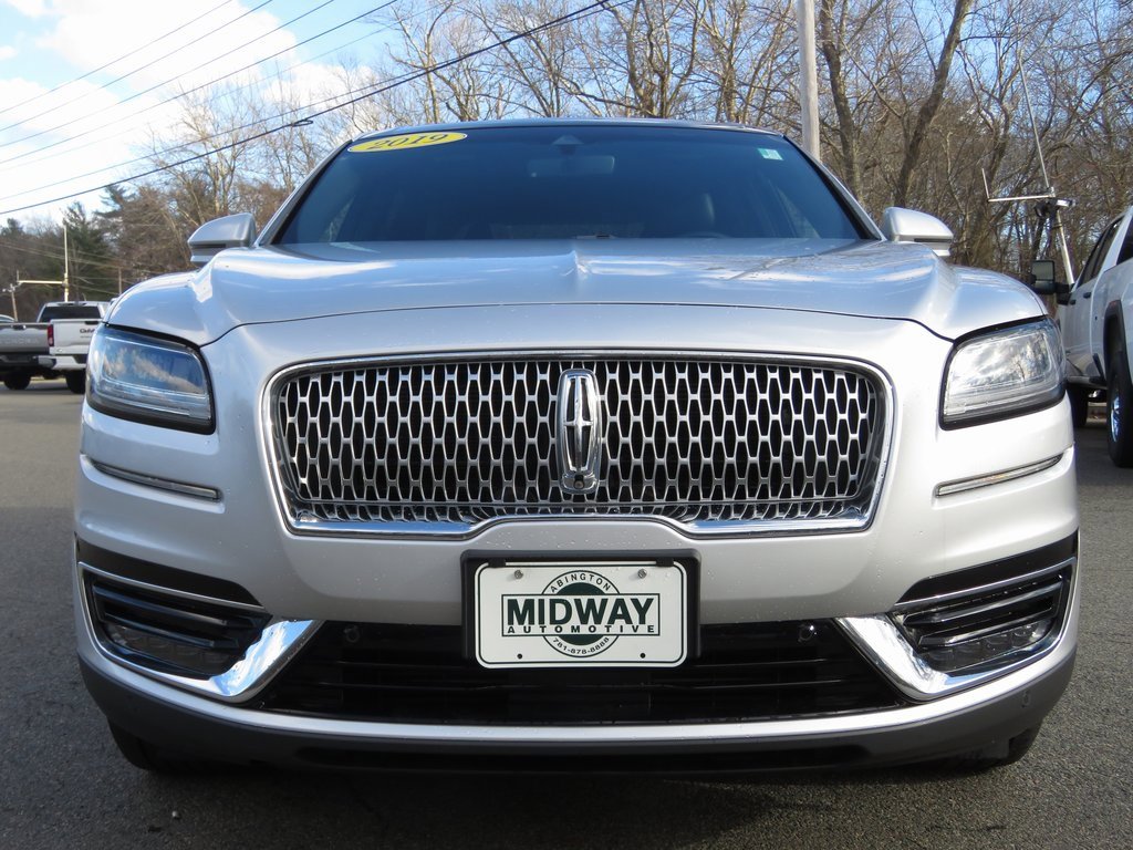 Used 2019 Lincoln Nautilus Reserve image 2