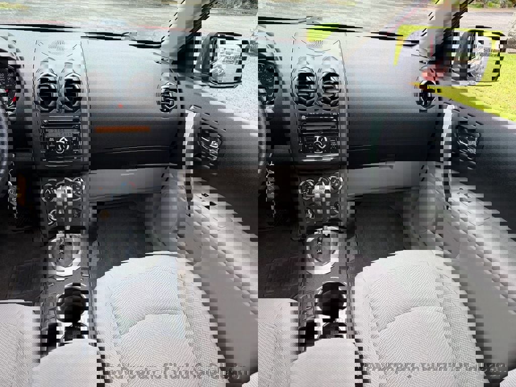 Used 2013 Nissan Rogue S FWD image 12