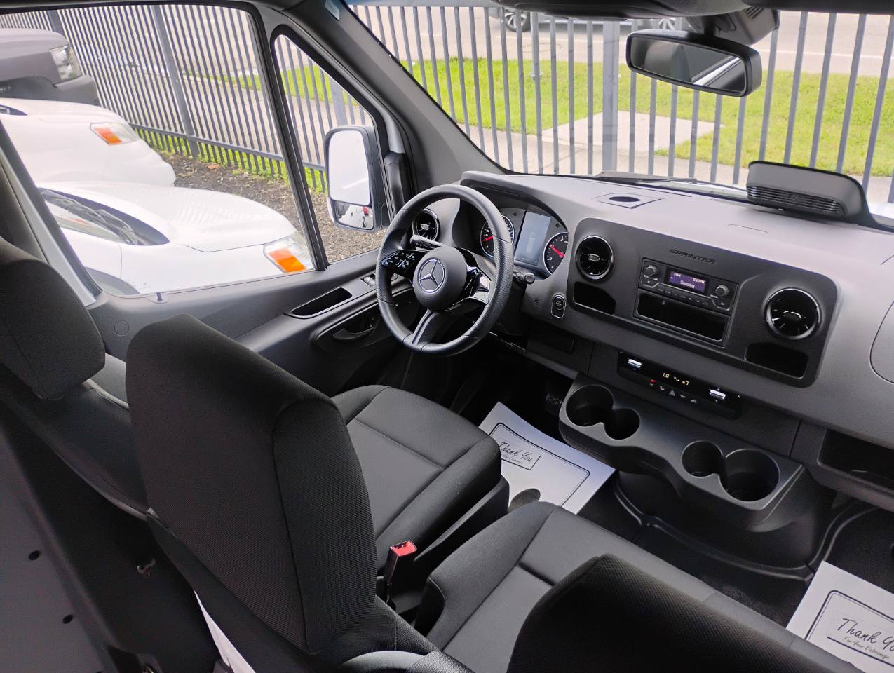Used 2025 Mercedes-Benz Sprinter 2500 image 26