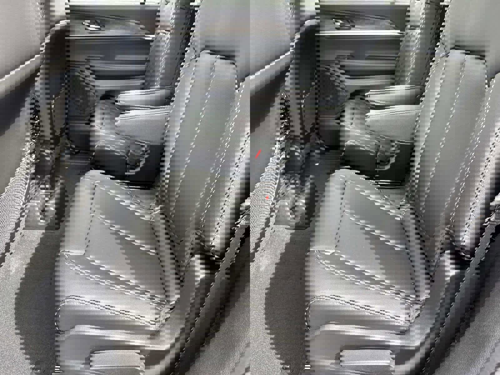 New 2025 Jeep Grand Cherokee L Limited w/ Black Appearance Package image 9