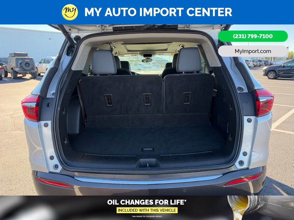 Used 2021 Buick Enclave Premium w/ Sun and Sites Package AWD/4WD image 29