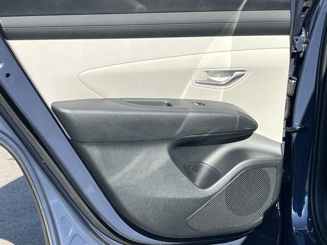 New 2026 Hyundai Tucson SE image 19