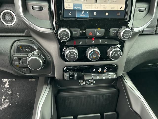 New 2026 RAM 1500 Big Horn AWD/4WD image 19