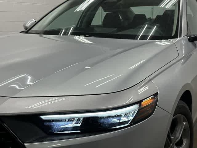 Used 2024 Honda Accord EX image 30