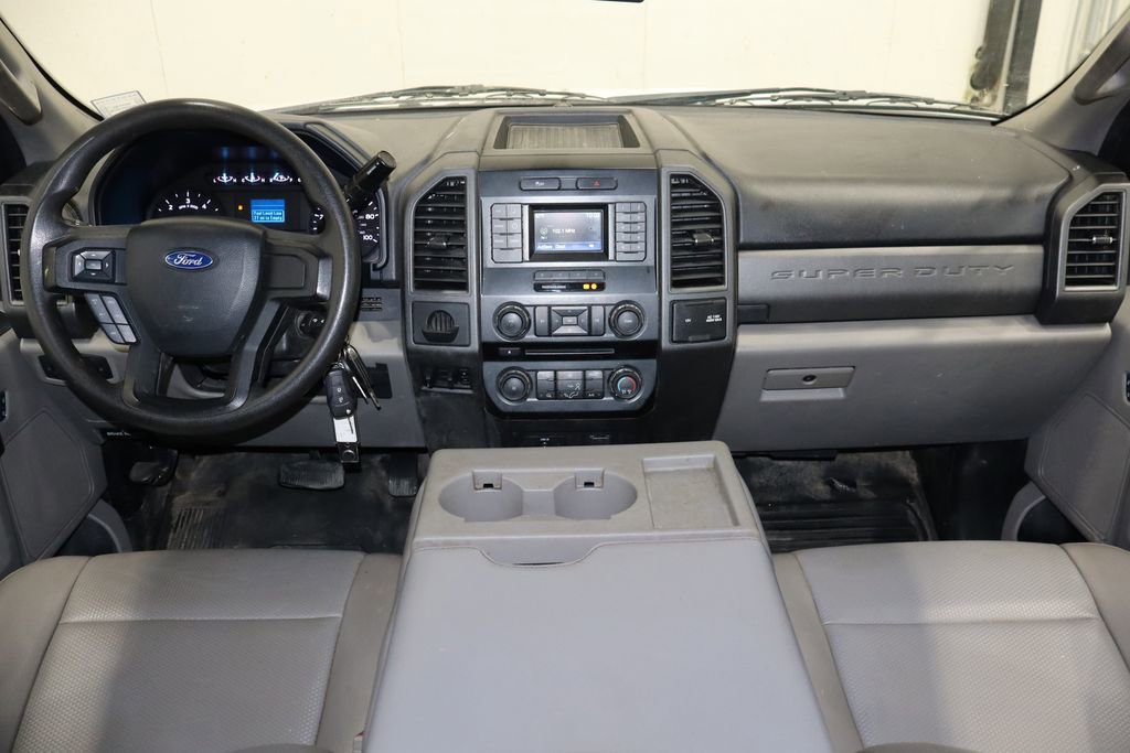 Used 2018 Ford F550 2WD Crew Cab Super Duty image 24