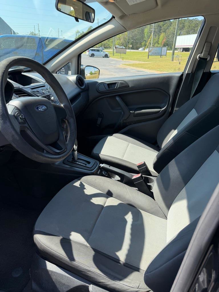 Used 2016 Ford Fiesta S FWD image 18