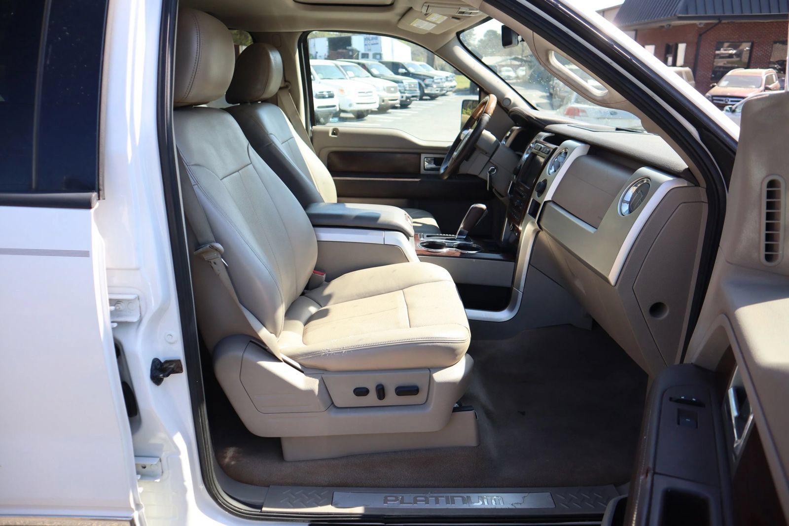 Used 2010 Ford F150 Platinum AWD/4WD image 16