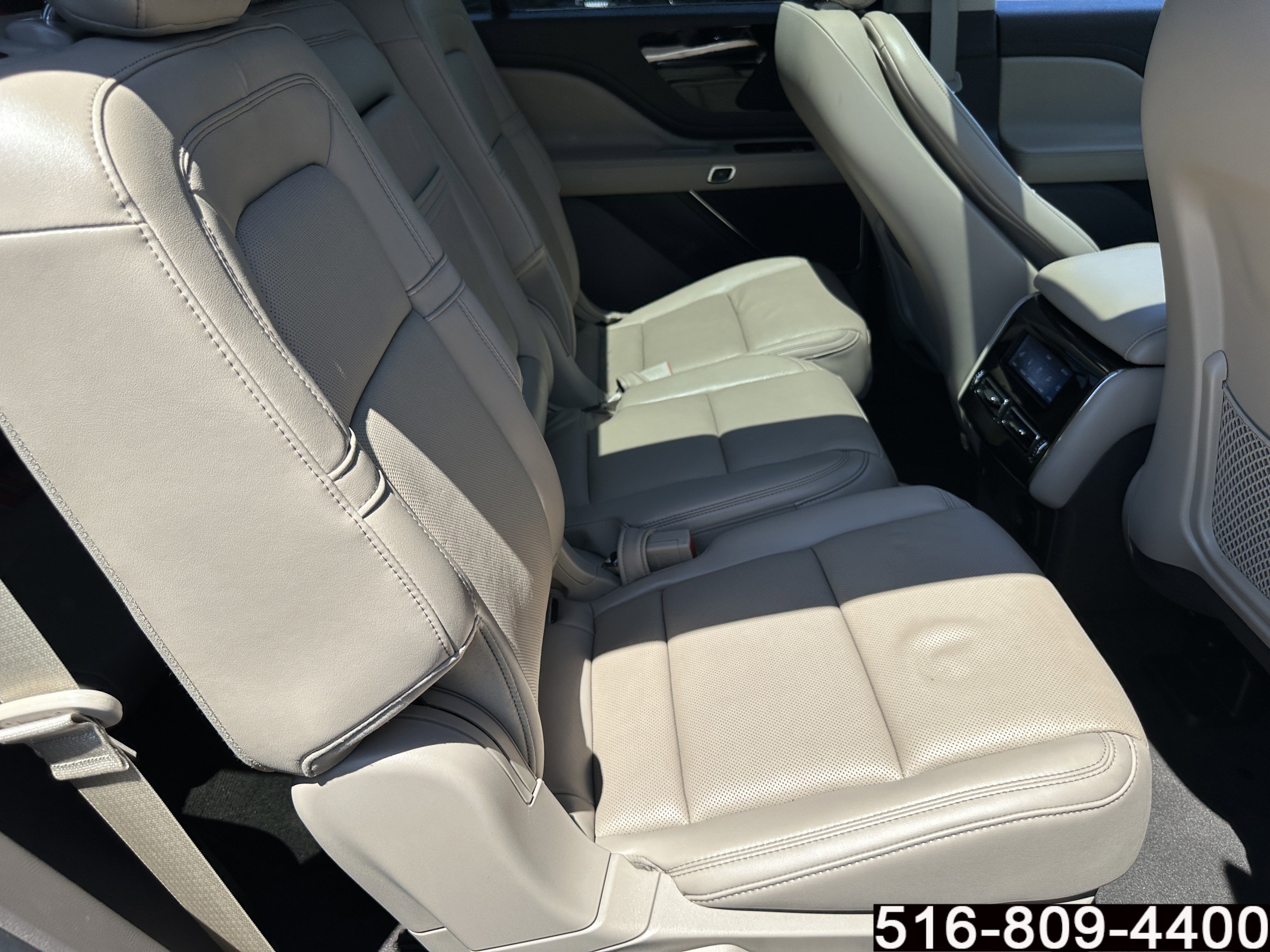 Used 2023 Lincoln Aviator Reserve w/ Elements Package Plus AWD/4WD image 35