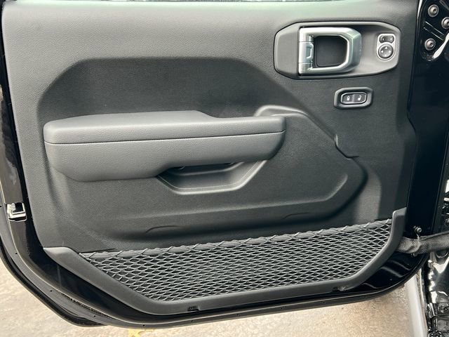 New 2026 Jeep Wrangler Unlimited Rubicon w/ Steel Bumper Group image 15