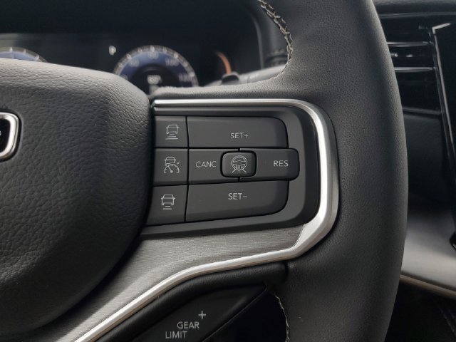 New 2026 Jeep Grand Wagoneer Limited AWD/4WD image 27