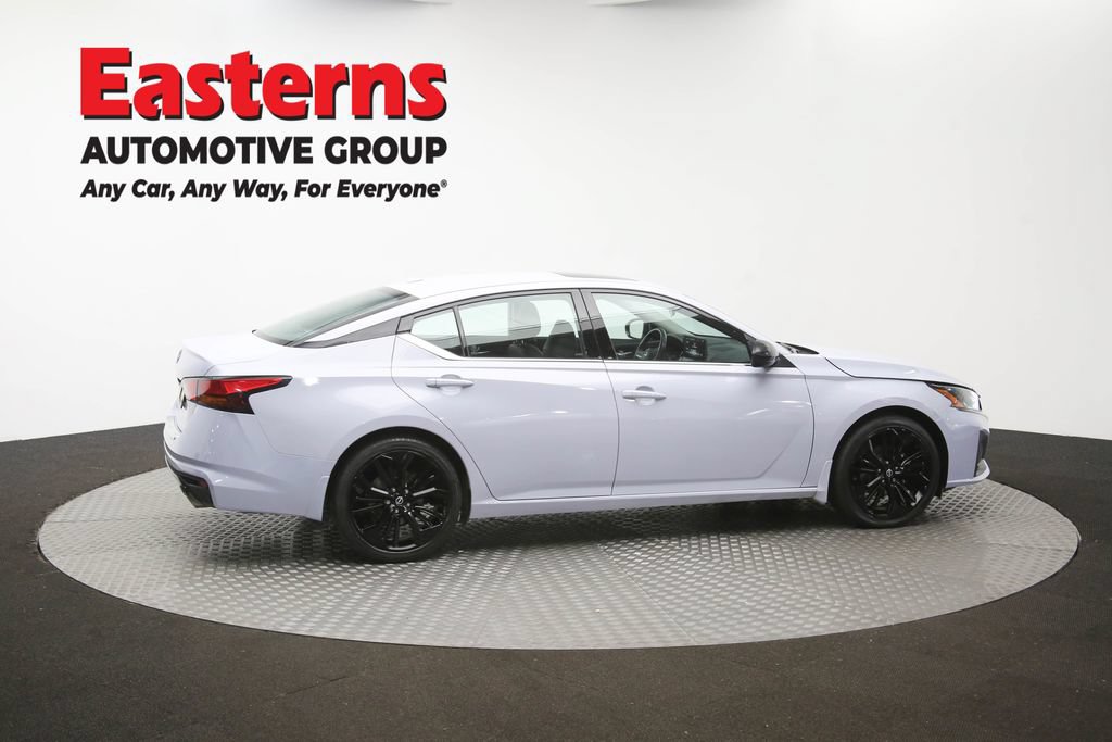 Used 2023 Nissan Altima 2.5 SR w/ SR Premium Package FWD image 47