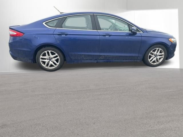 Used 2016 Ford Fusion SE w/ Equipment Group 202A image 7