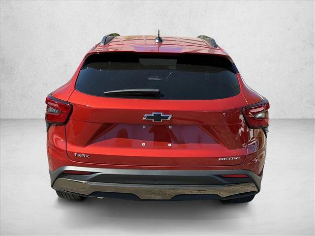 Used 2024 Chevrolet Trax ACTIV w/ Sunroof Package FWD image 6