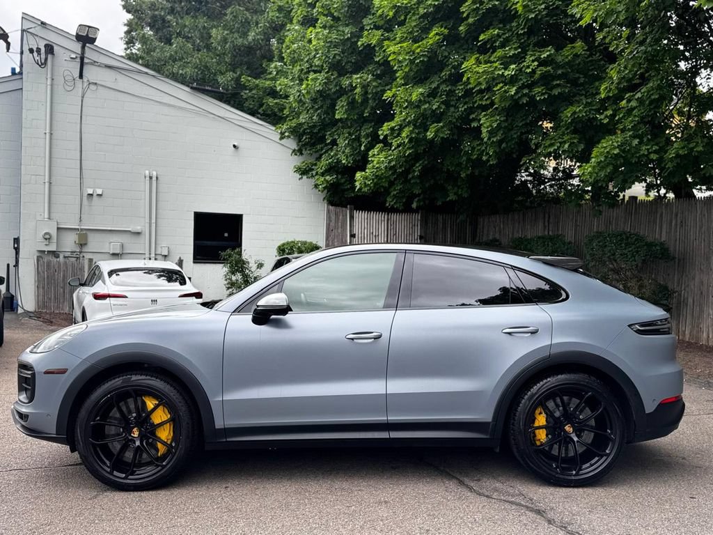 Used 2023 Porsche Cayenne Turbo GT AWD/4WD image 3