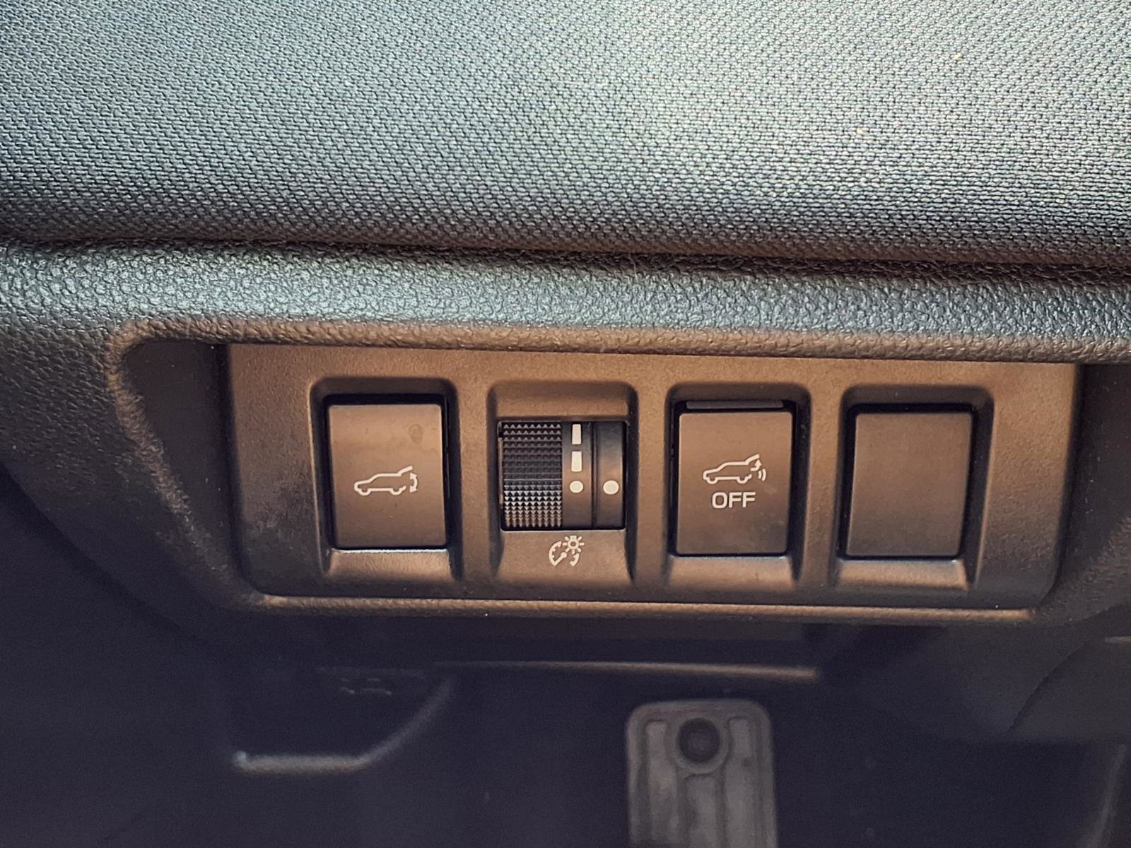 Used 2023 Subaru Outback Premium AWD/4WD image 10